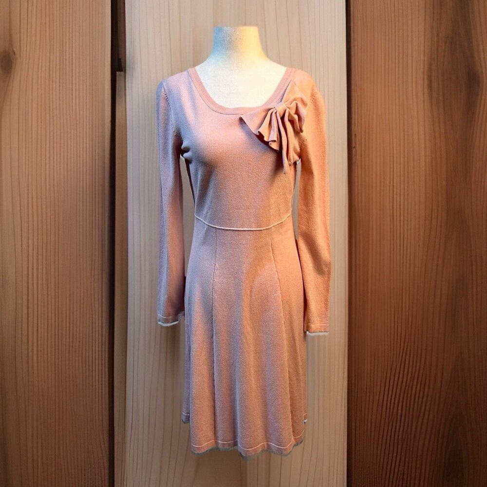 Appraisal Long sleeve pink sweater dress with bow, feminine, Sunday best Size M